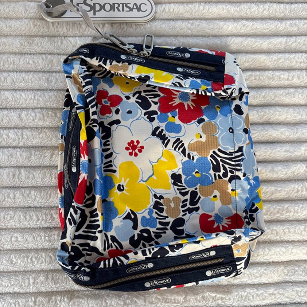 LeSportSac Backpack and Accessory Bags Set - Picture 3 of 5